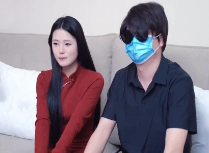 Người ta lén đổ thuốc kích dục vào cốc nước của em đồng nghiệp