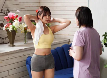 Em gái xinh hàng ngon đến phòng tập yoga và bị chén